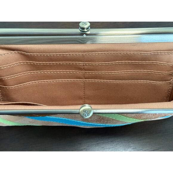 New without tags - HOBO Lauren Clutch Wallet - Multi Media - Picture 10 of 12